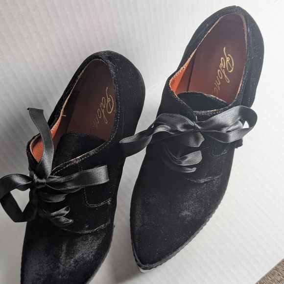 Paloma Barcelo Black Wedge Shoes - Picture 6 of 10